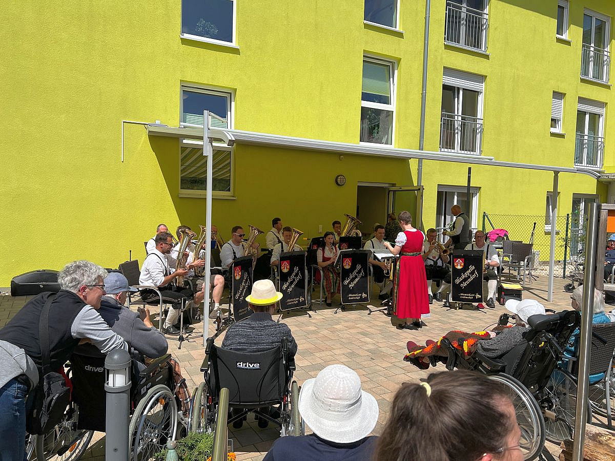 Blasmusik im Wohn- und Pflegeheim "Am Weidengarten" 2025