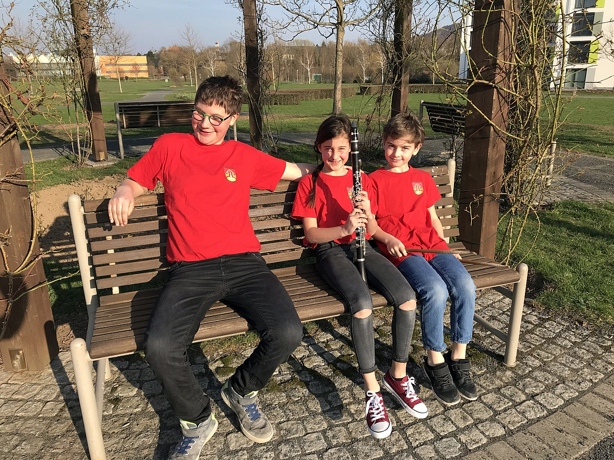 Nachwuchs spielt im ASB Seniorenzentrum